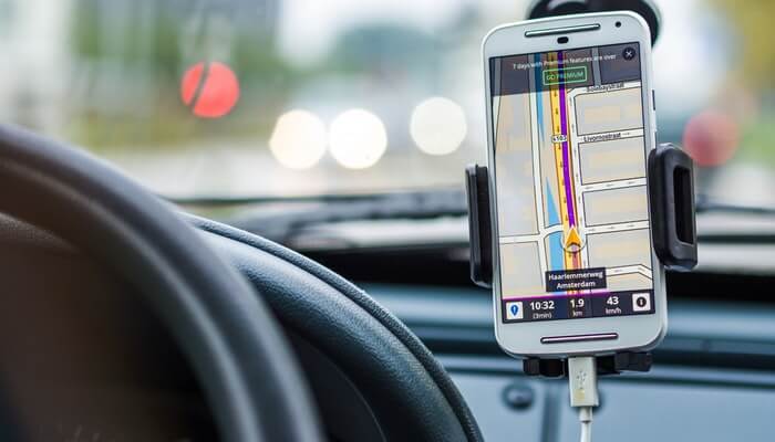 5 Tech Gadgets to Enhance Your Driving Experience