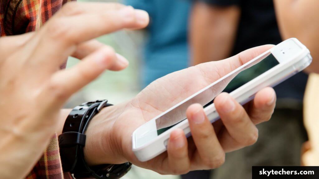 6 Ways Technology is Changing the Social Lives of Teenagers